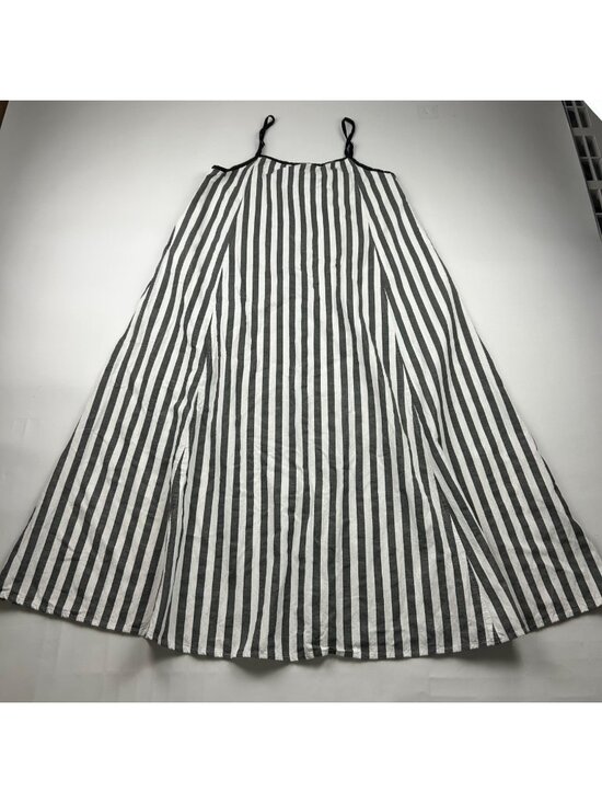 Shy Velvet Dresses & Skirts - Shy Velvet Black Striped Linen Cami Dress S